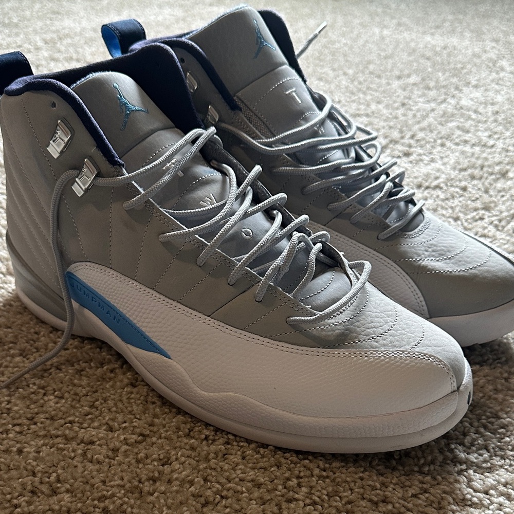 Jordan 12 Retro Grey University Size 13